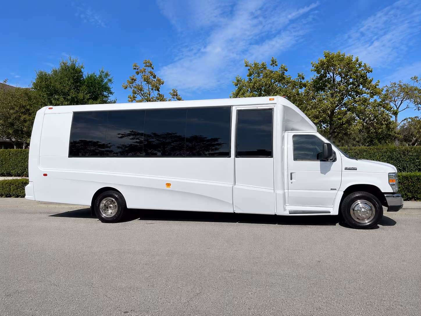 book group transportation for your next bachelor or bachelorette party 1