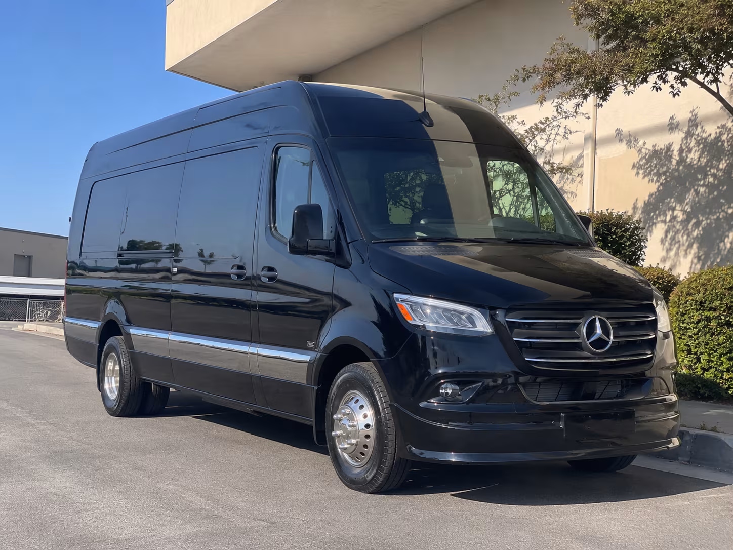 bus rental options for tucson trips