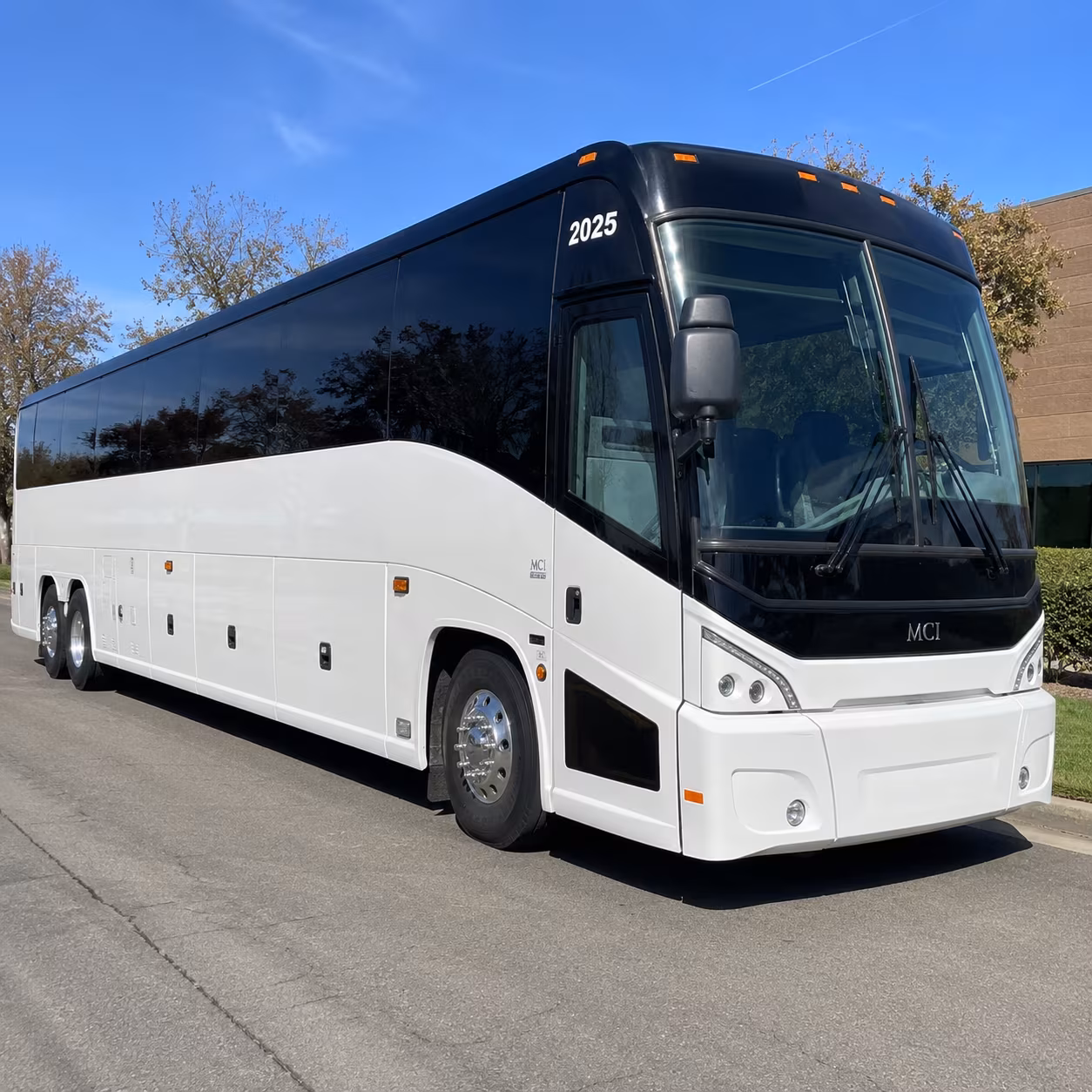 charter buses for corporate events and university of arizona functions