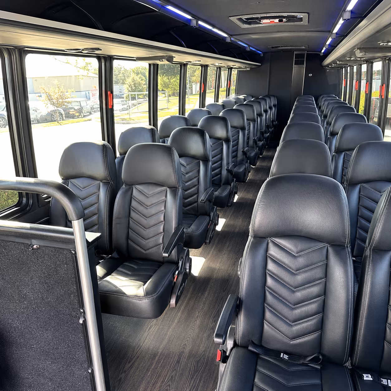 minibus rentals for tucson bachelorette nights on congress street