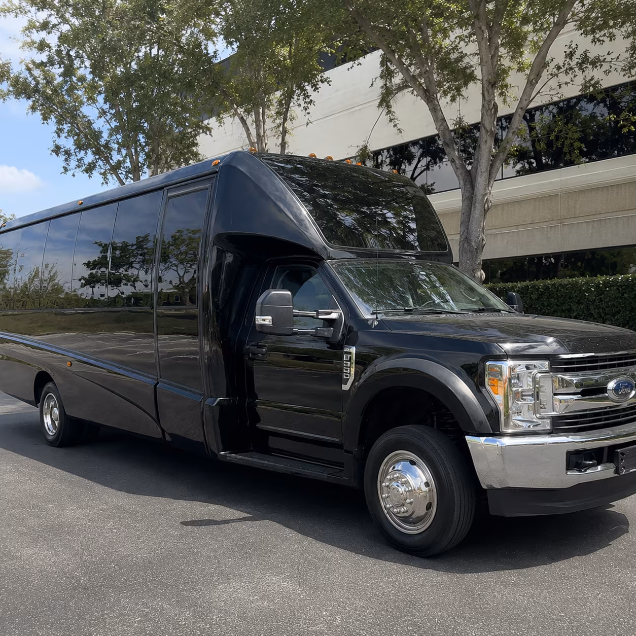 party buses to tucson amphitheatre and outdoor festival shows