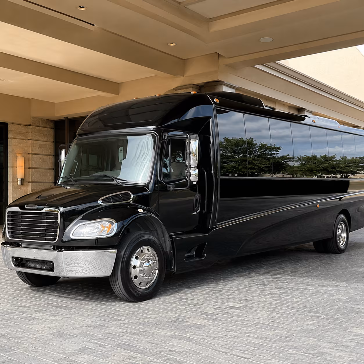 tucson 30 passenger minibus