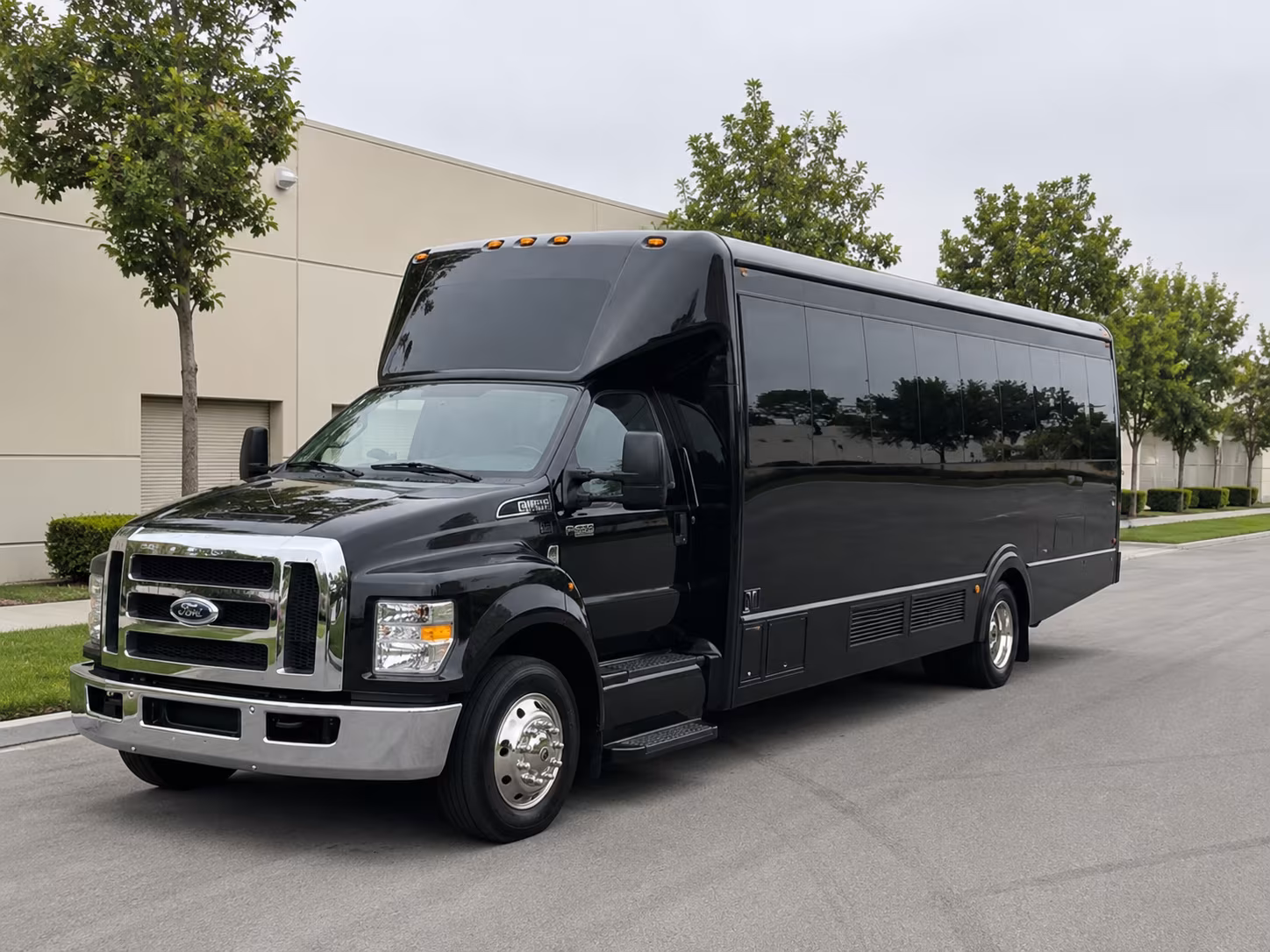 tucson airport transportation for tour groups heading to southern arizona s landmarks