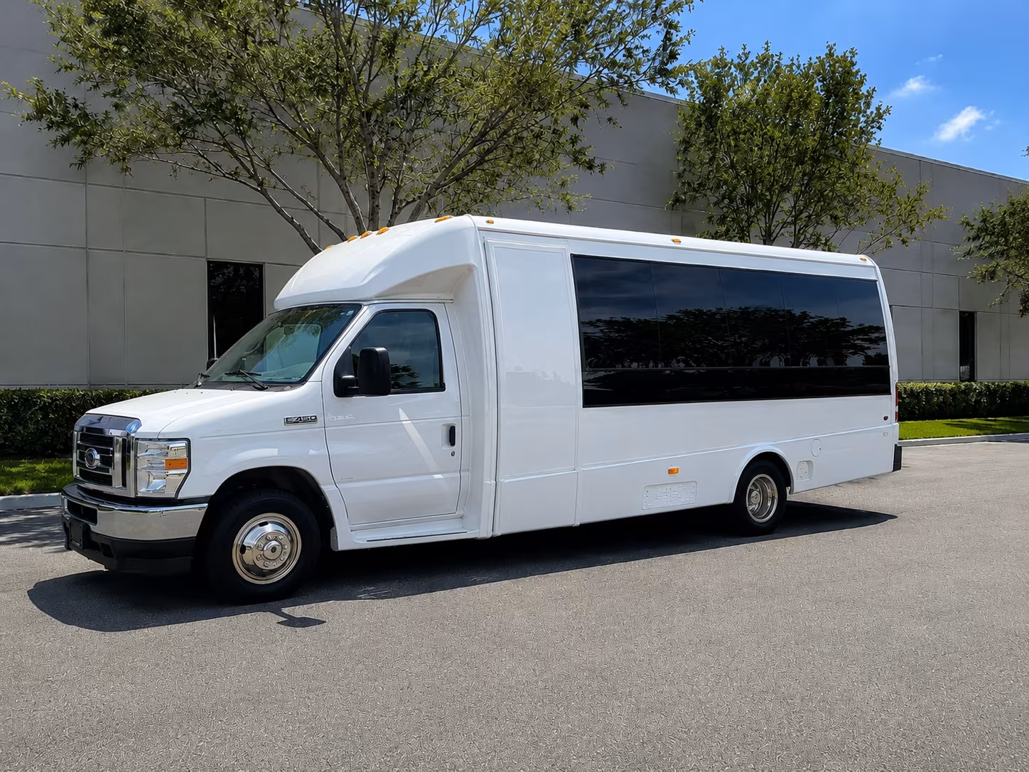 tucson sporting event transportation onboard seating